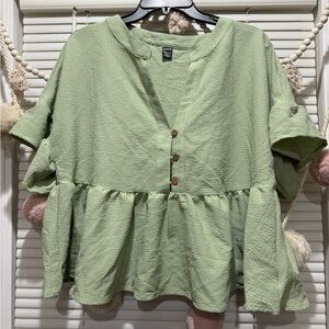 green short sleeve top
